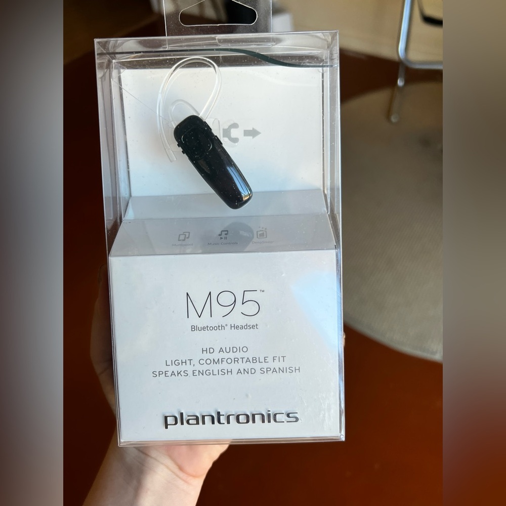 Plantronics M95 Bluetooth headset